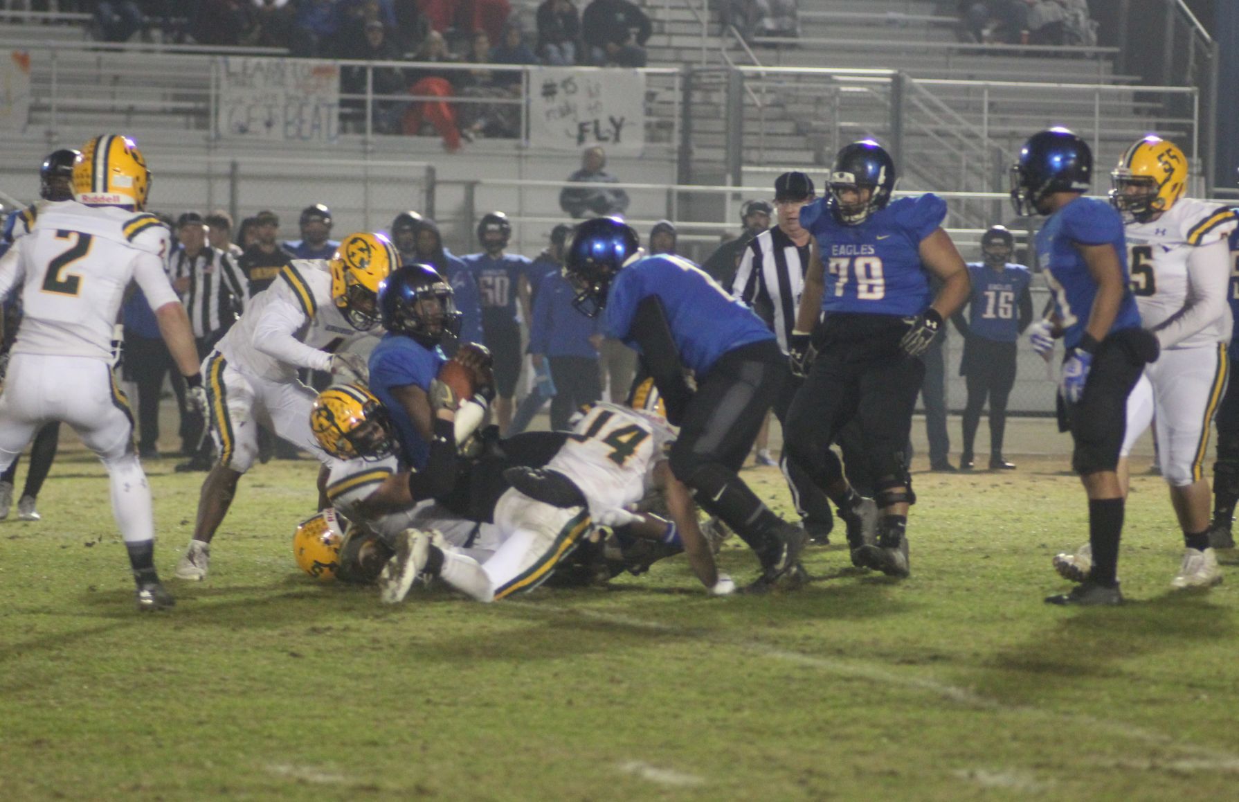 Kingsburg falls to Bakersfield Christian